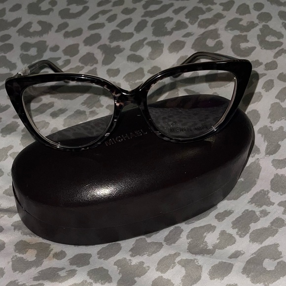 Michael Kors Eyeglasses - Picture 1 of 2